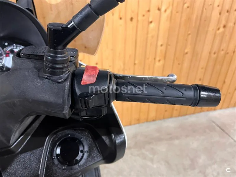 Kymco Xciting 500 R – Vista 19