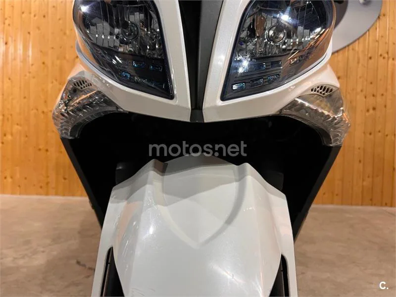 Kymco Xciting 500 R – Vista 27