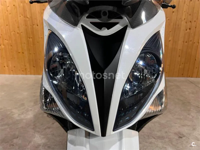 Kymco Xciting 500 R – Vista 29
