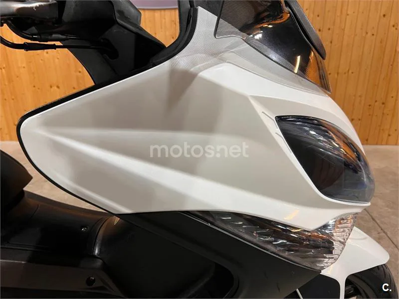 Kymco Xciting 500 R – Vista 42