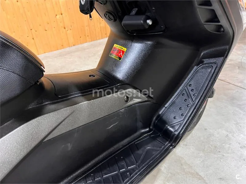 Kymco Xciting 500 R – Vista 45
