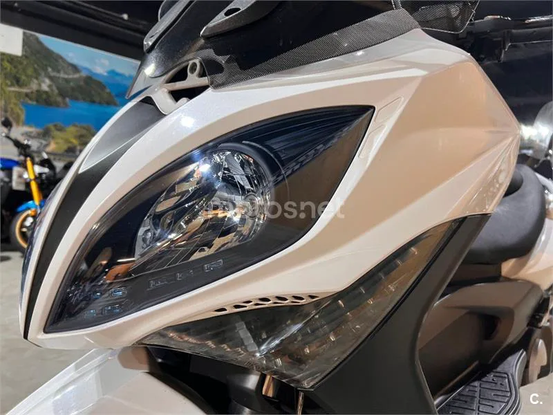 Kymco Xciting 500 R – Vista 75
