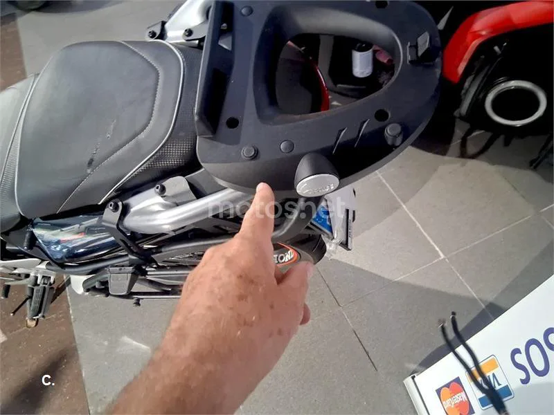 Honda CBF 600 N – Vista 13