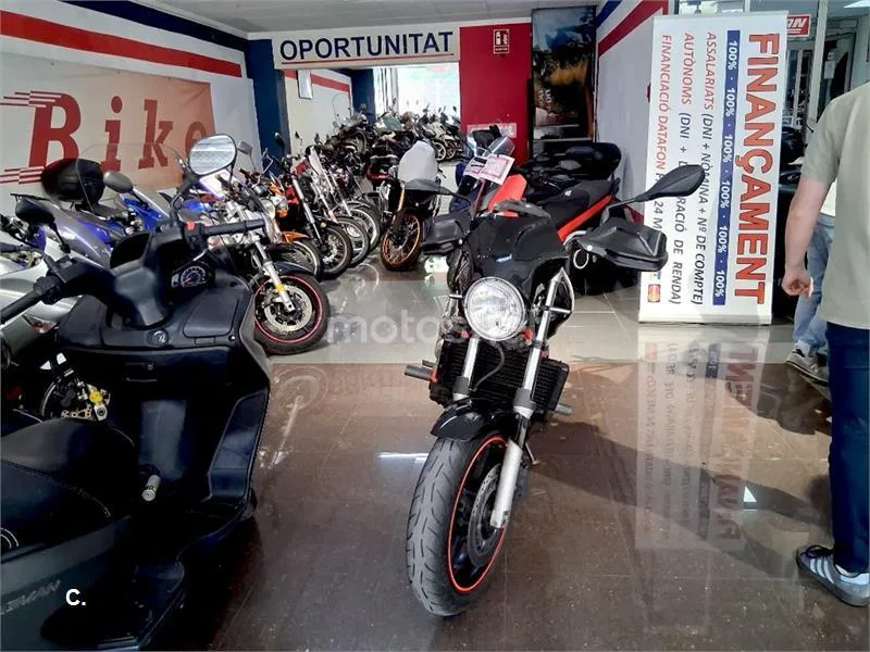 Honda CBF 600 N – Vista 4