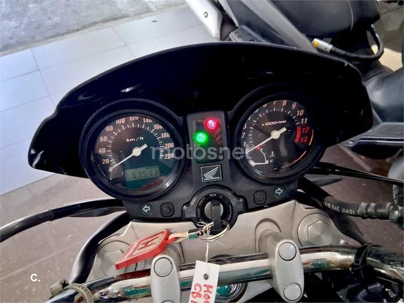 Honda CBF 600 N – Vista 7