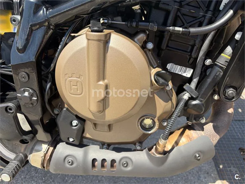 Husqvarna Vitpilen 401 – Vista 9