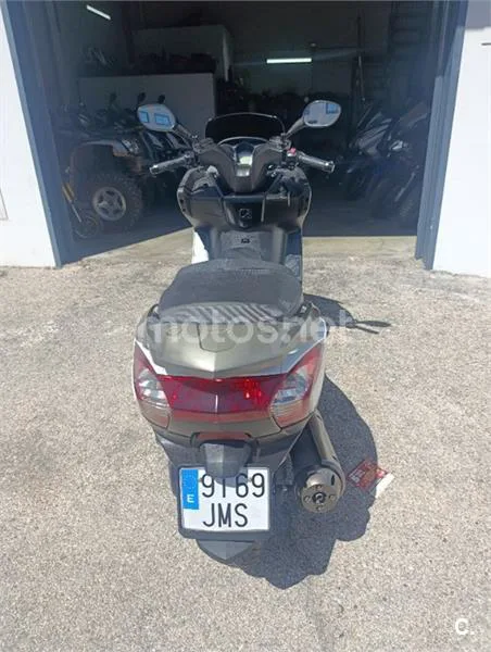 Kymco Super Dink 125 – Vista 8