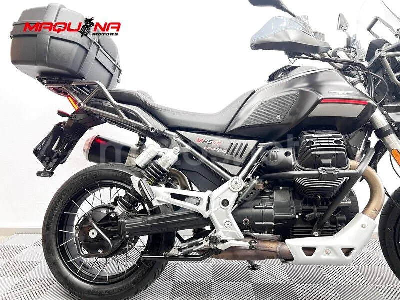Moto Guzzi V85 TT – Vista 4
