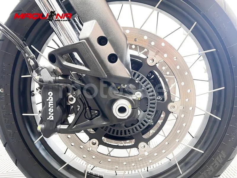 Moto Guzzi V85 TT – Vista 6