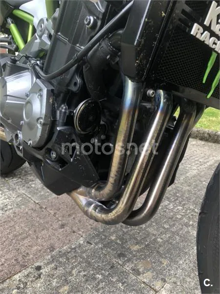 Kawasaki Z900 – Vista 5