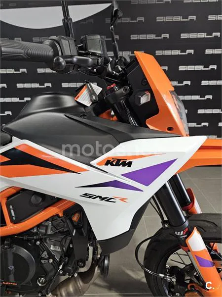 KTM 390 – Vista 7