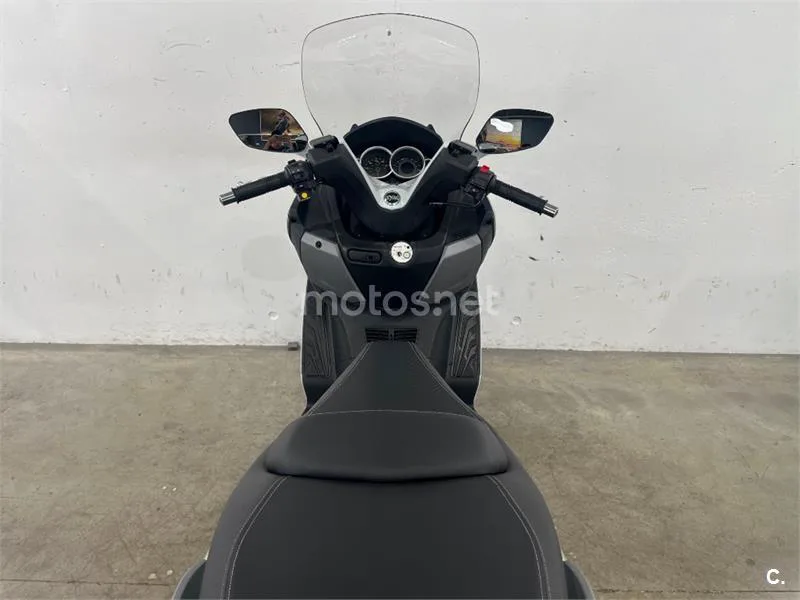 SYM Joymax 125 – Vista 22