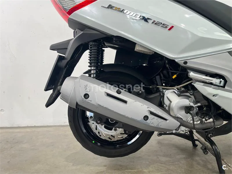 SYM Joymax 125 – Vista 10