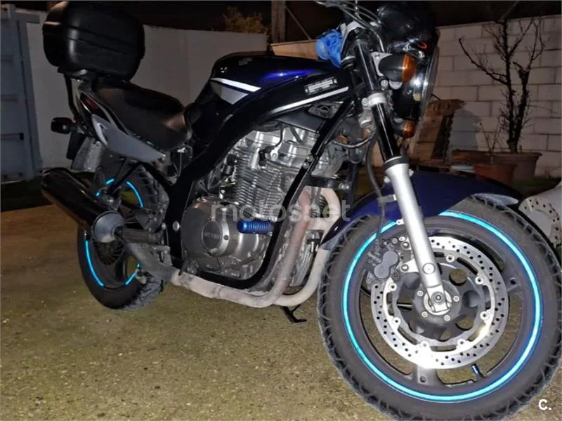 Suzuki GS 500 – Vista 5