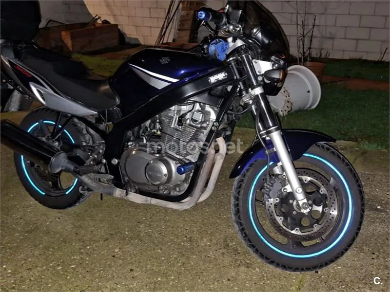 Suzuki GS 500 – Vista 6