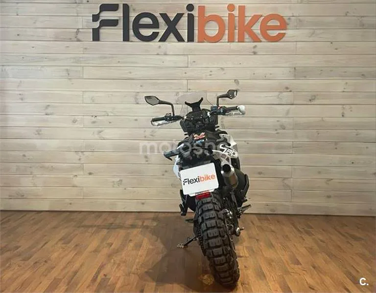 KTM 790 – Vista 5