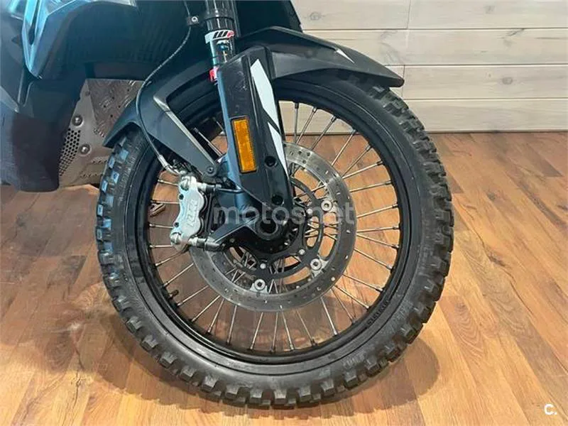 KTM 790 – Vista 9