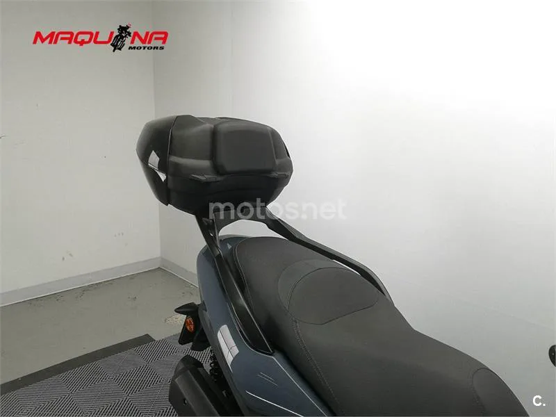 Yamaha Tricity – Vista 15