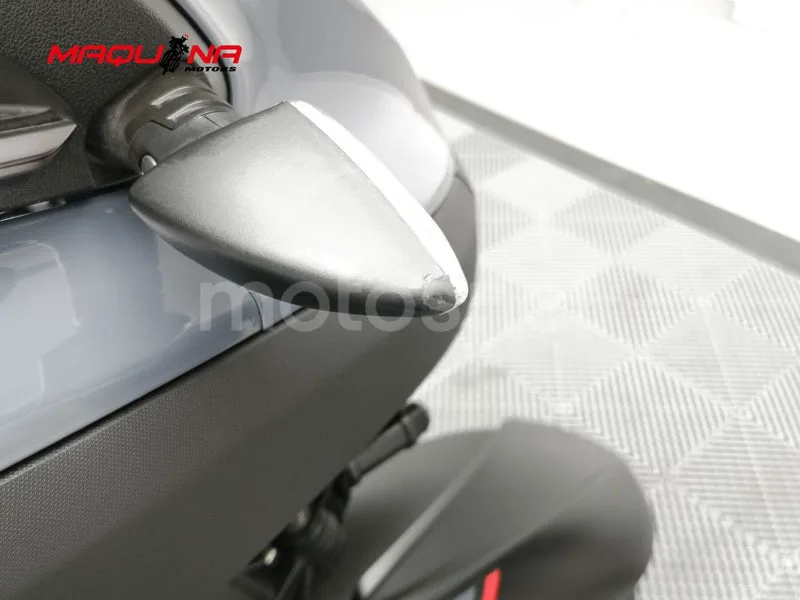 Yamaha Tricity – Vista 23
