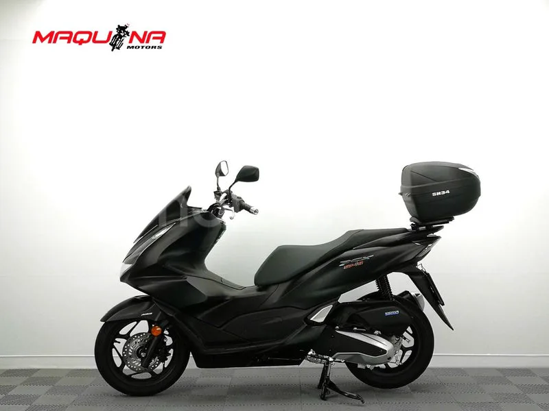 Honda PCX 125 – Vista 12
