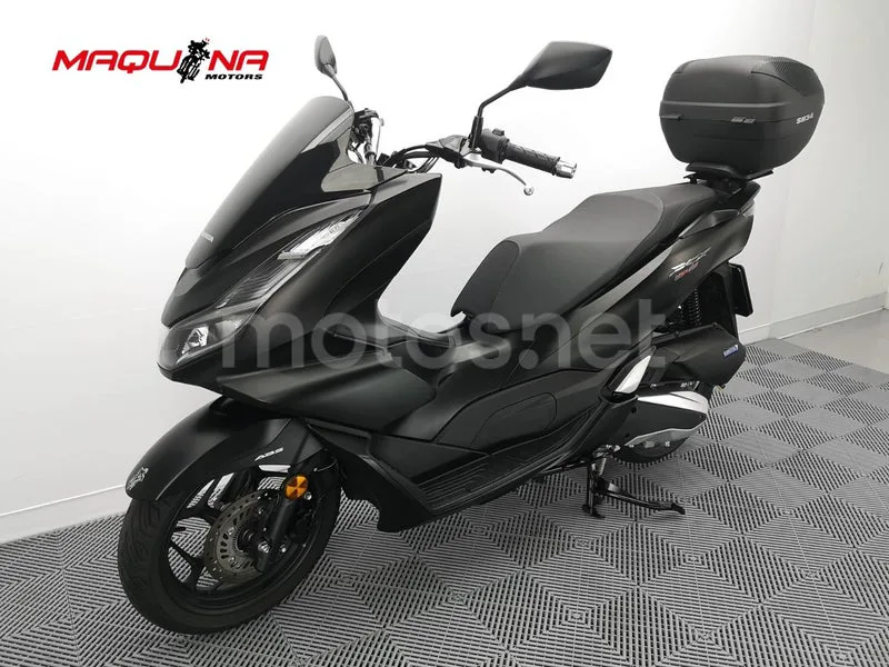Honda PCX 125 – Vista 14
