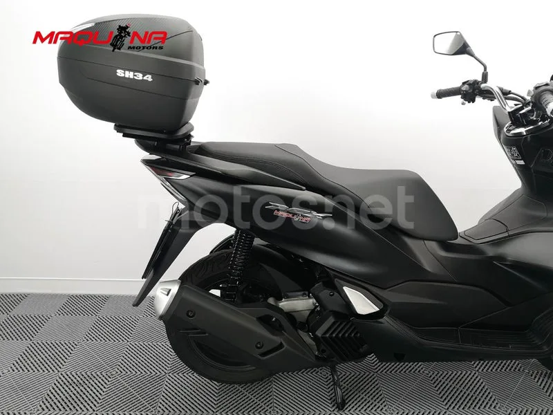 Honda PCX 125 – Vista 20