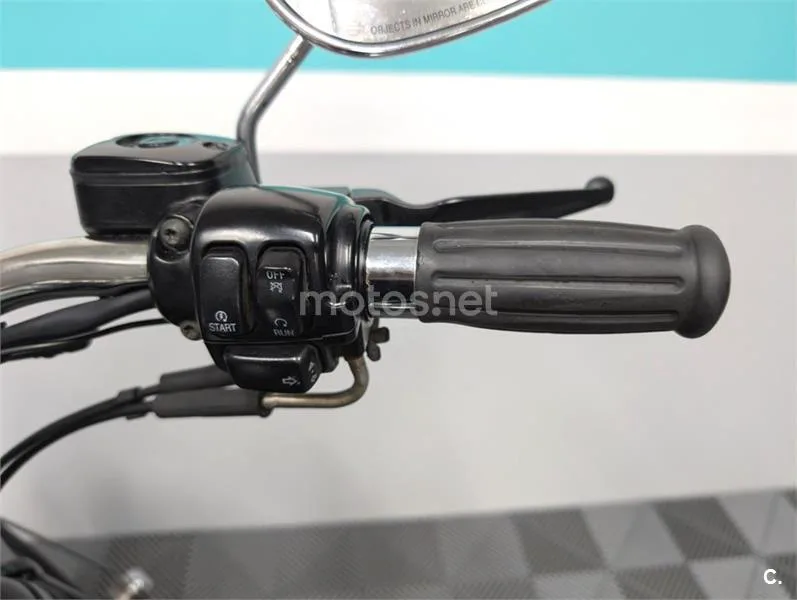 Harley-Davidson Softail Heritage Springer – Vista 12