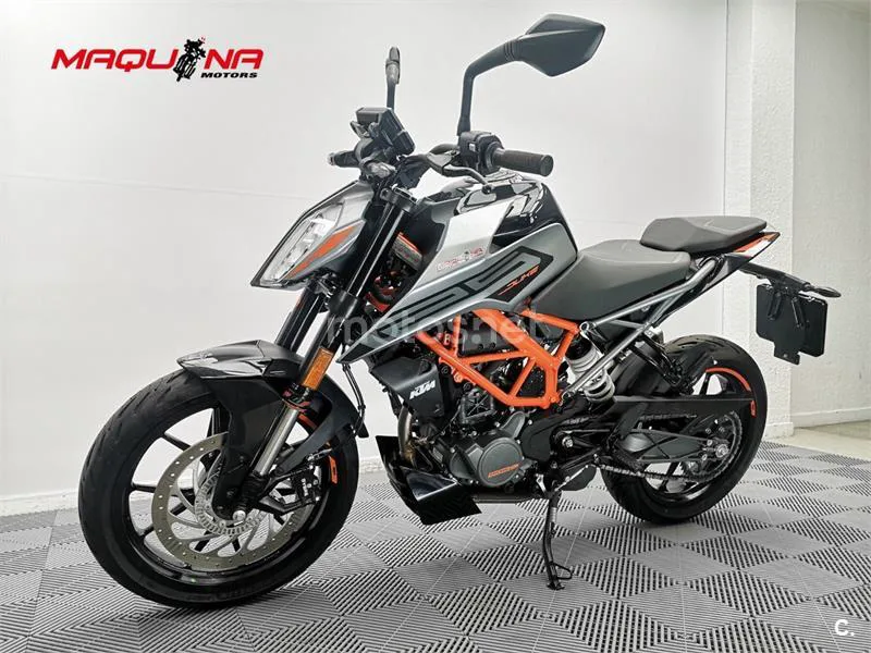 KTM 125 – Vista 22