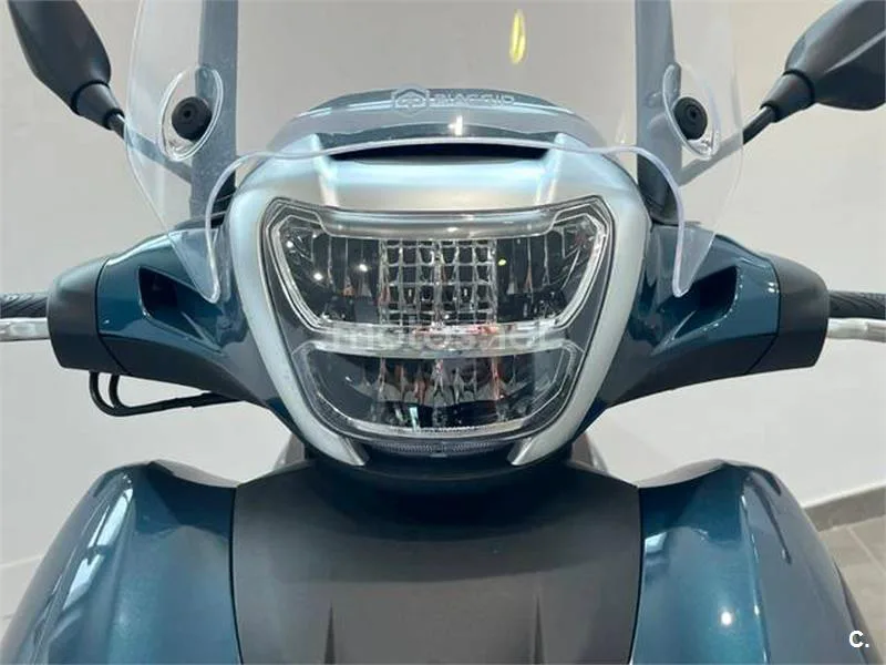 Piaggio Beverly – Vista 10