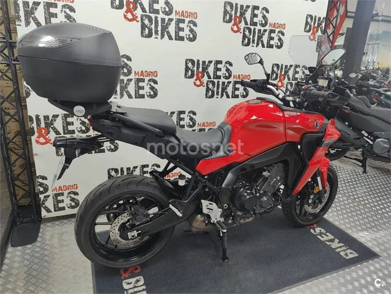 Yamaha Tracer 9 – Vista 5