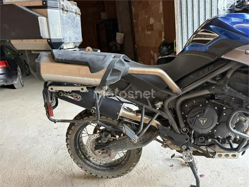 Triumph Tiger 800 - Vista 4