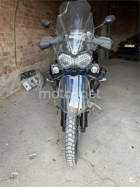 Triumph Tiger 800 - Vista 5