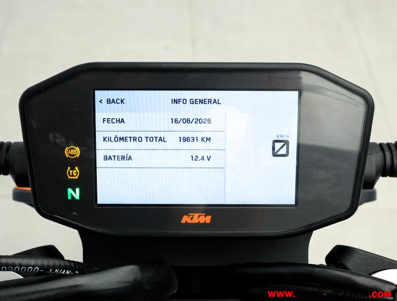 KTM 790 – Vista 6