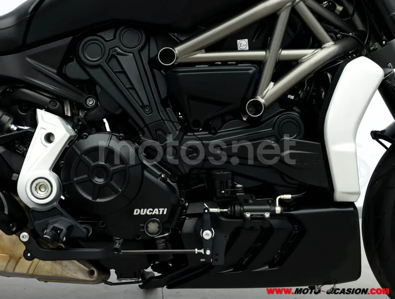 Ducati XDiavel – Vista 5
