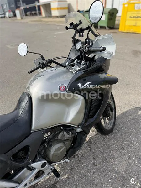 Honda XL 1000 V Varadero – Vista 3