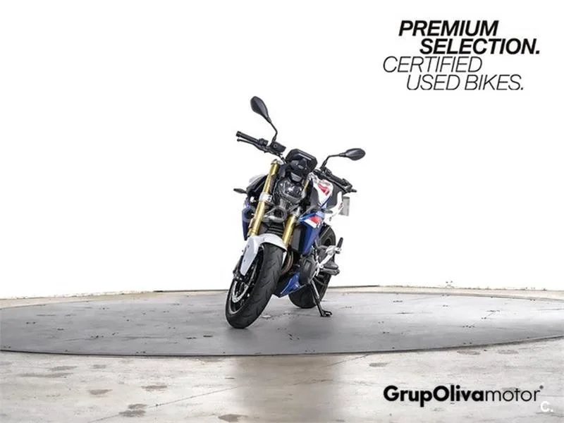 BMW F 900 R – Vista 3