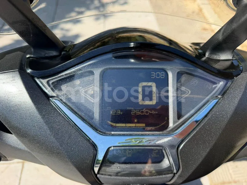 Honda SH 125i – Vista 7
