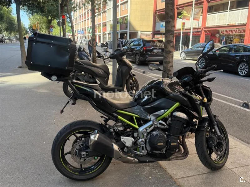 Kawasaki Z900 – Vista 8