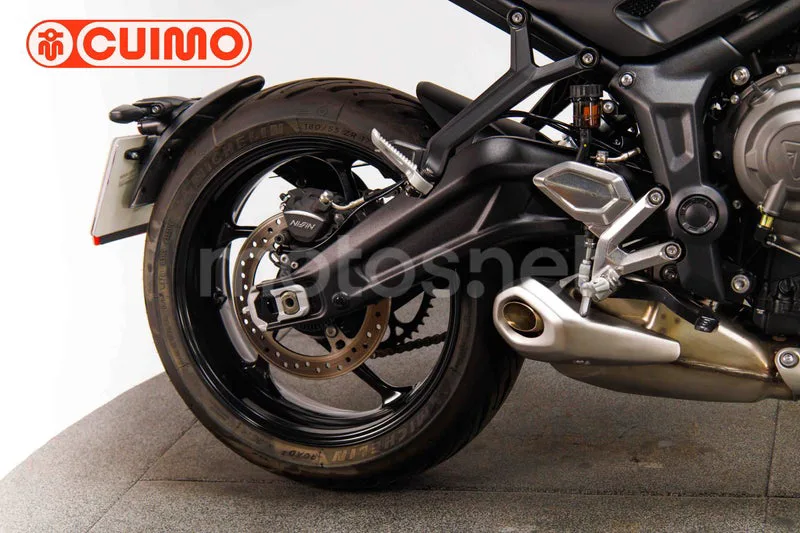 Triumph Trident 660 – Vista 22