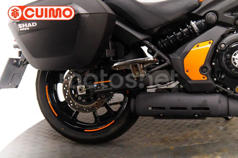 Kawasaki Vulcan S – Vista 27