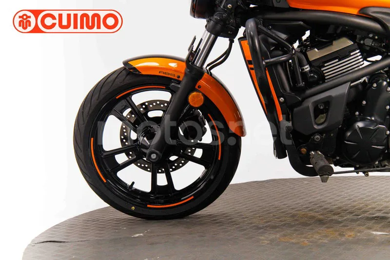 Kawasaki Vulcan S – Vista 35