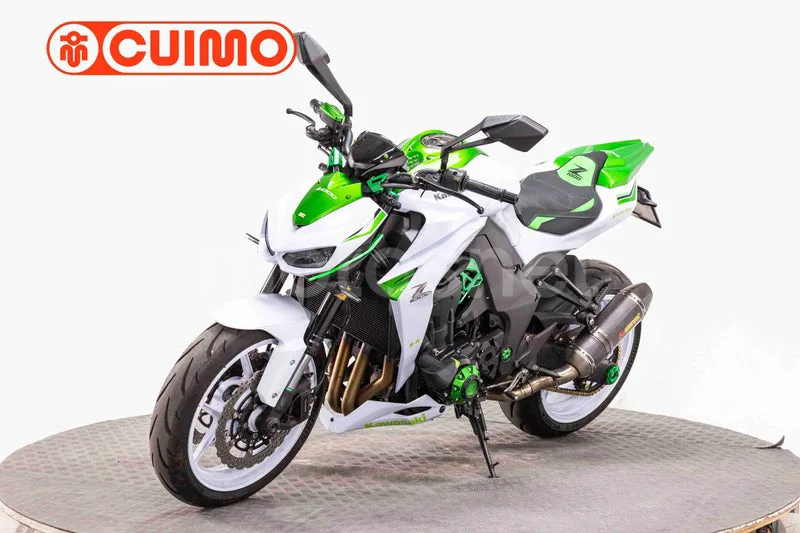 Kawasaki Z1000 – Vista 18