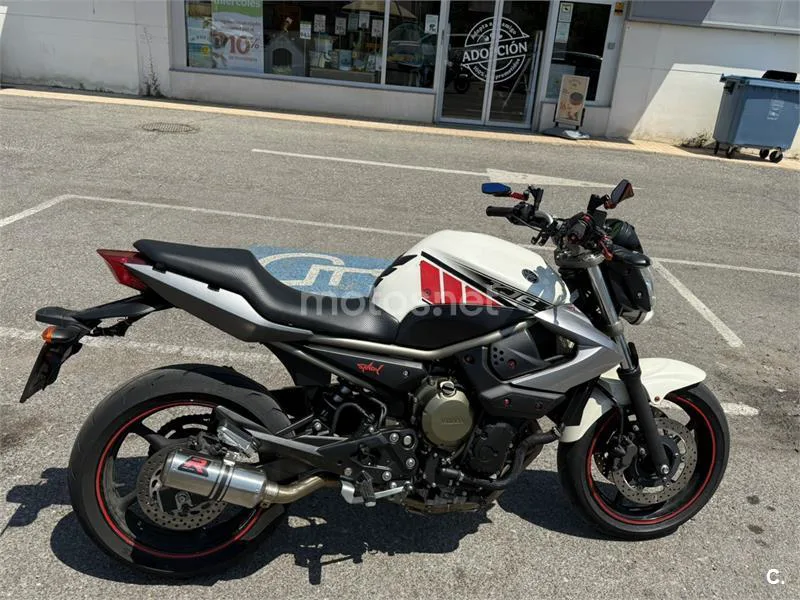 Yamaha XJ6 N Diversion – Vista 3