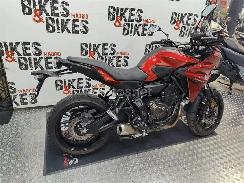 Yamaha Tracer 700 – Vista 12