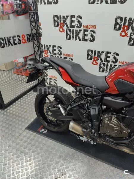 Yamaha Tracer 700 – Vista 15