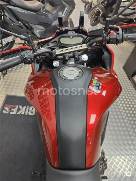 Yamaha Tracer 700 – Vista 7