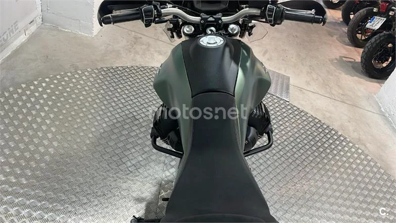 Moto Guzzi V85 TT – Vista 9