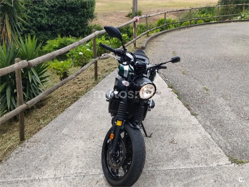 Yamaha XSR 700 – Vista 6