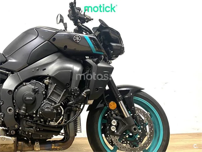 Yamaha MT-10 – Vista 3