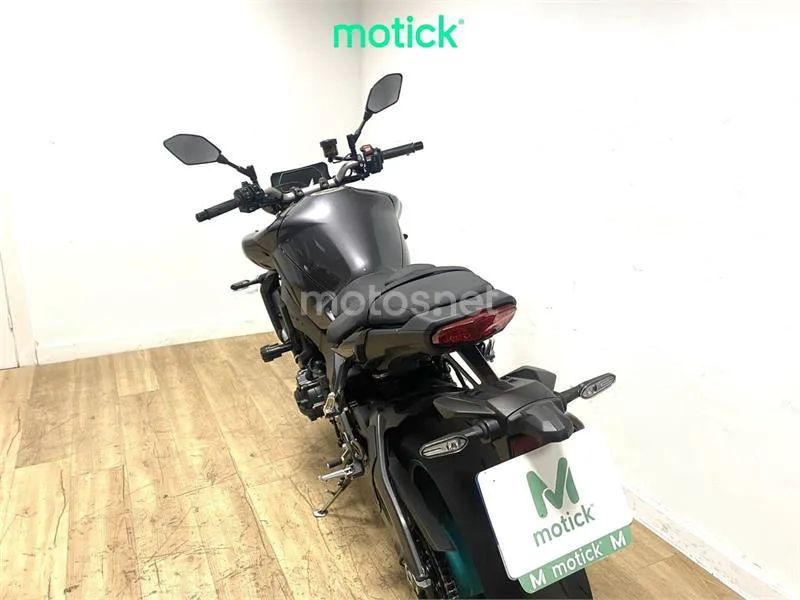 Yamaha MT-10 – Vista 5